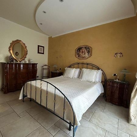 Casa Stallone Бари Экстерьер фото